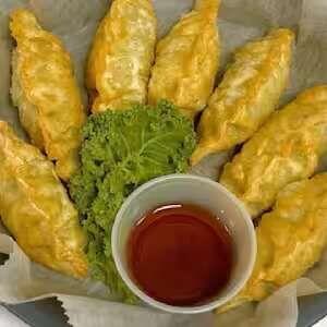 Fried Dumpling (6pcs)